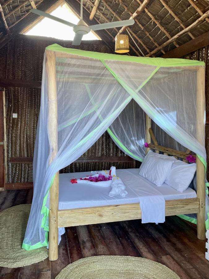 Mwananchi Bungalows Paje Esterno foto